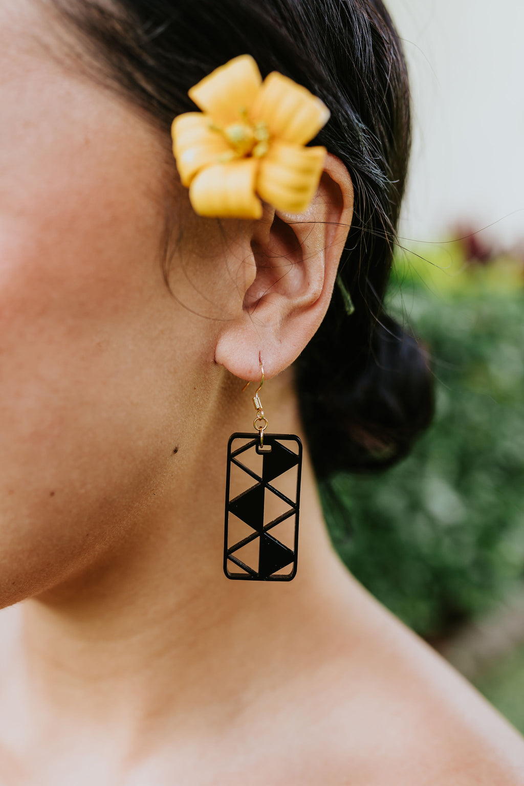 Kahua Earring