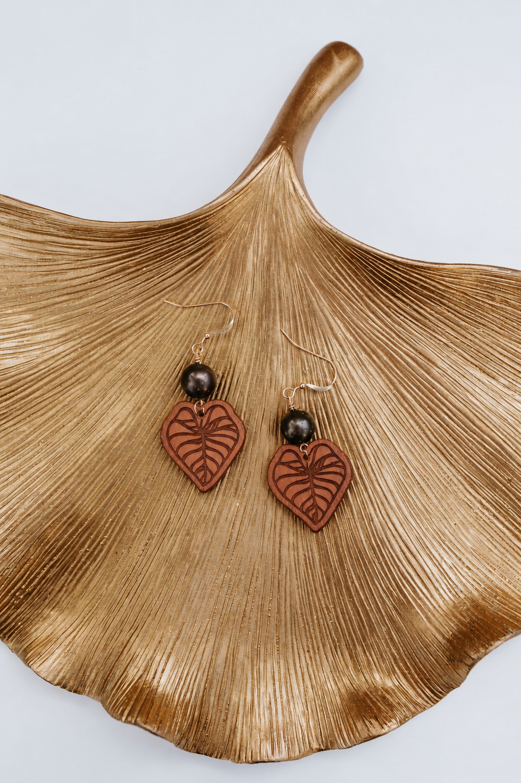 Pearl Kalo Earrings