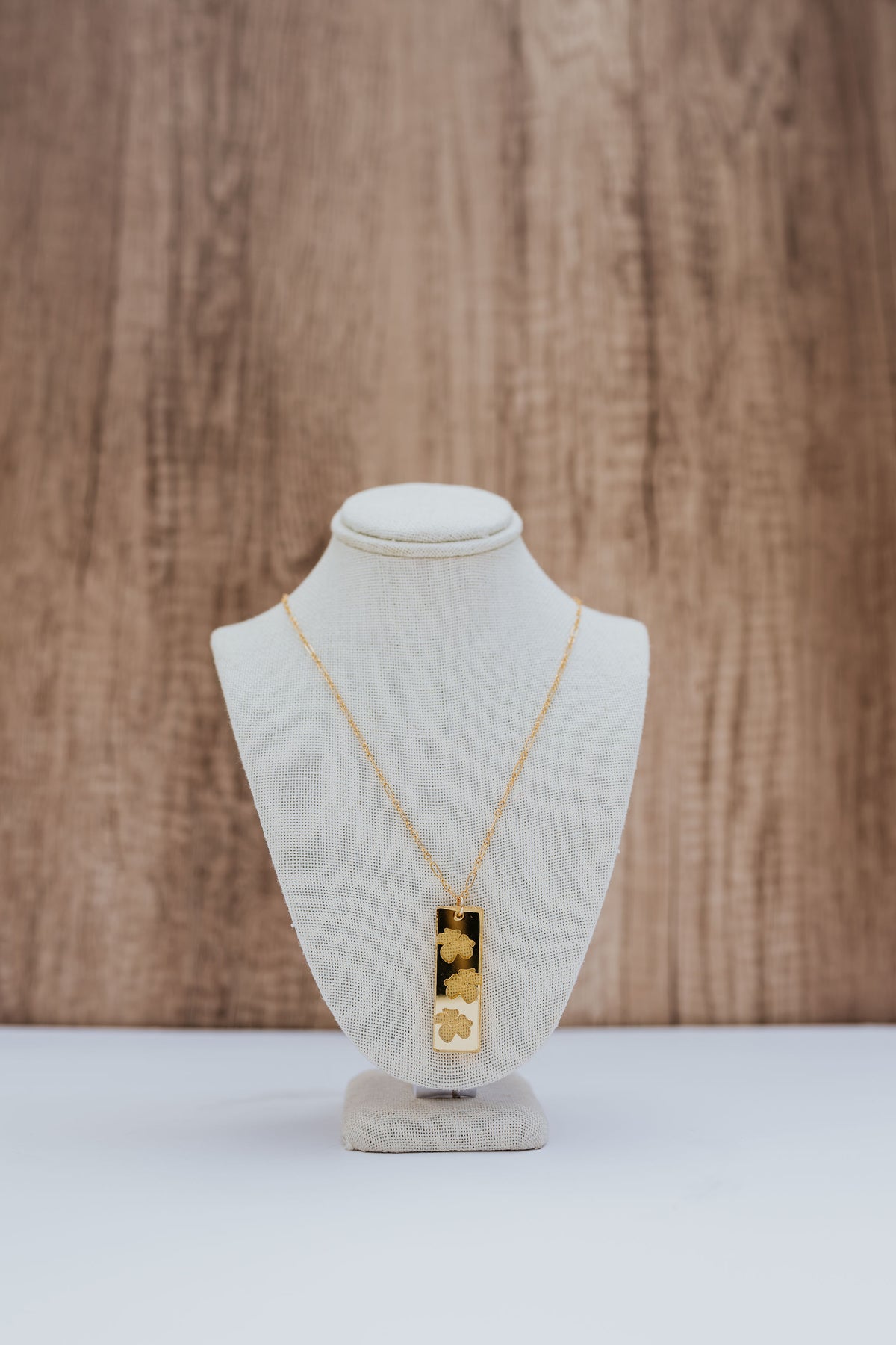 Leilani - Vertical Necklace