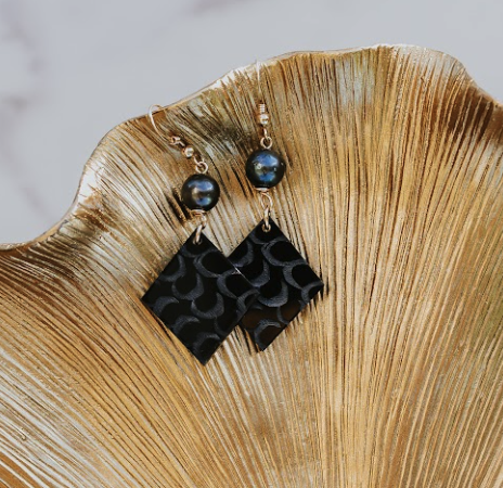 Pearl Kaimana Earring